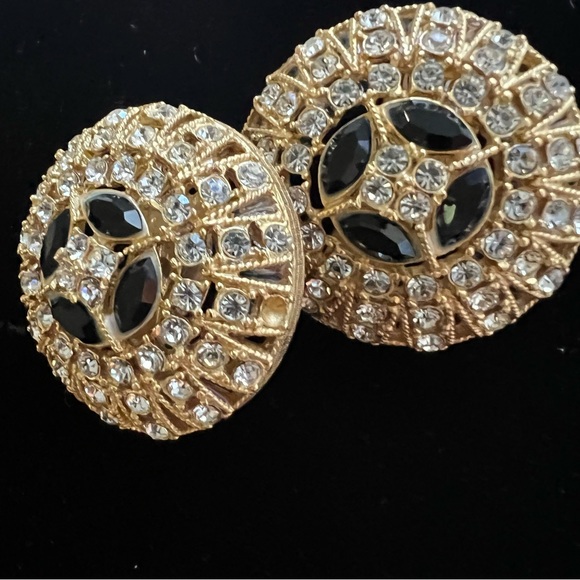 Vintage CRAFT stamped earrings - Picture 2 of 5